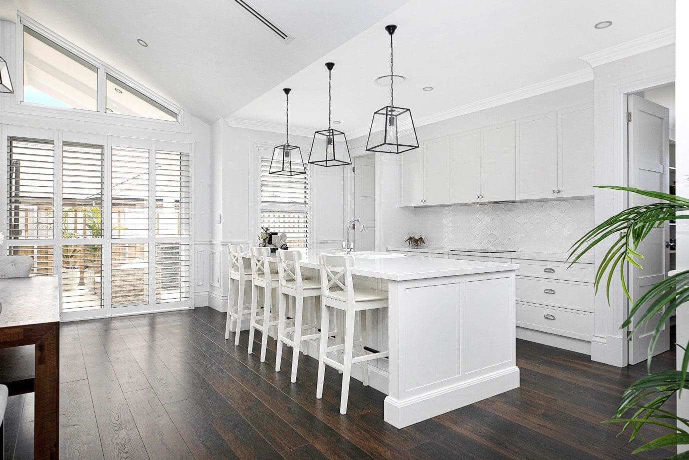 Tuxford_5_BTD all white kitchen